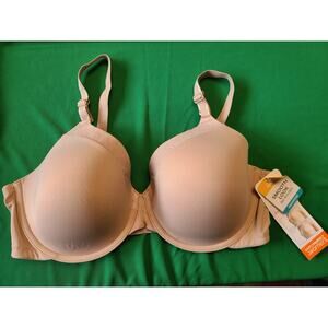 New women's 40C nude beige bra smoothing Warner's simply perfect